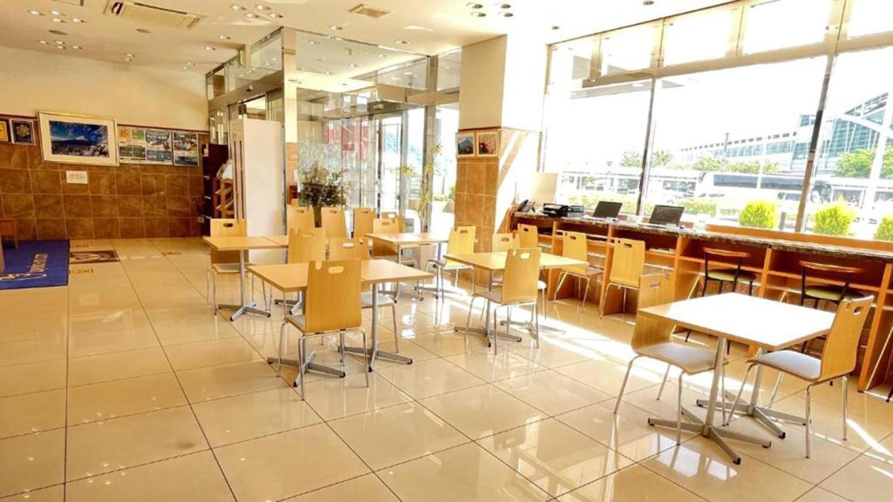 Toyoko Inn Shin-Yatsushiro Ekimae Exterior foto